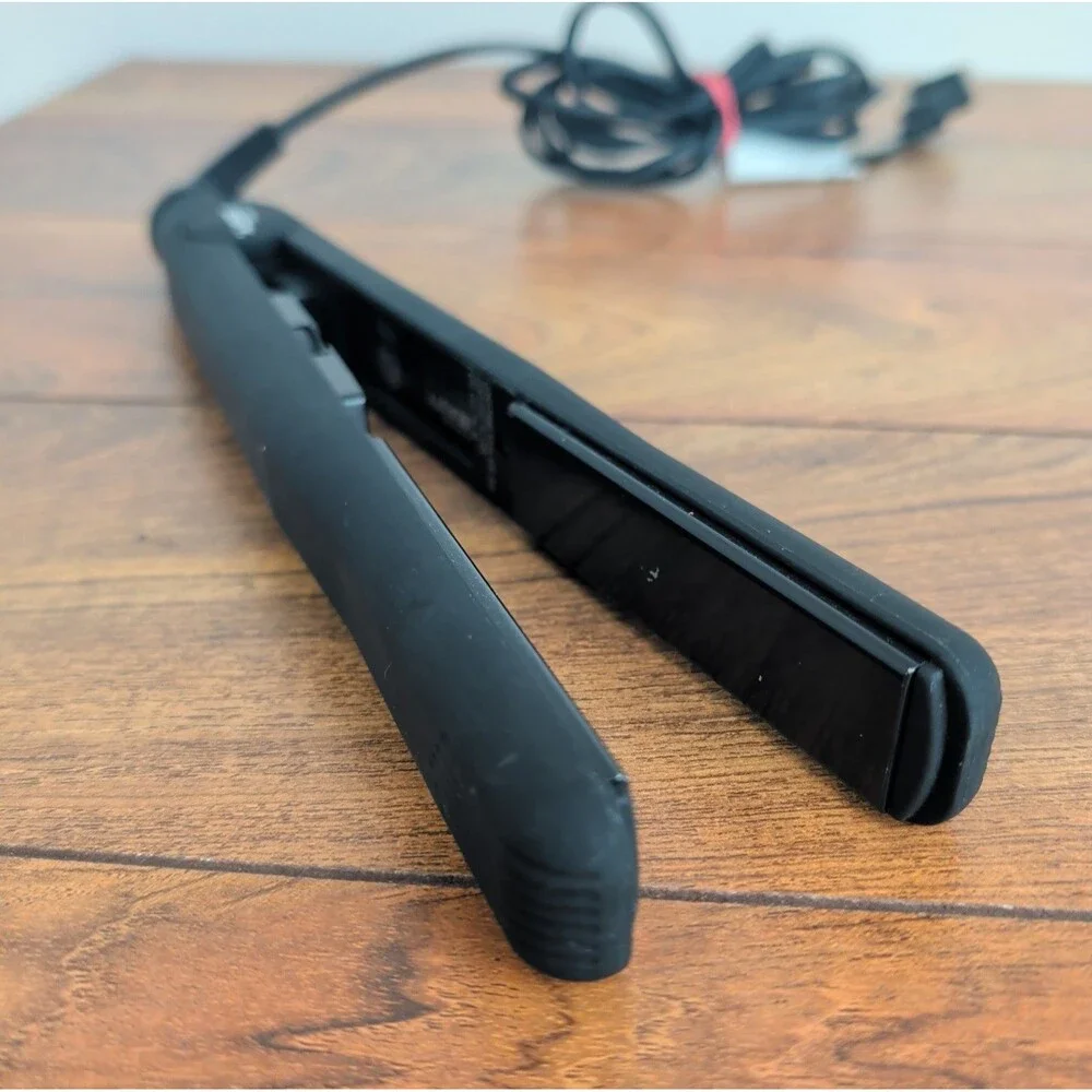 Cortex Beauty Flat Iron Hair Straightener Adjustable 450°F CB-SOLOFI-BLKR Black